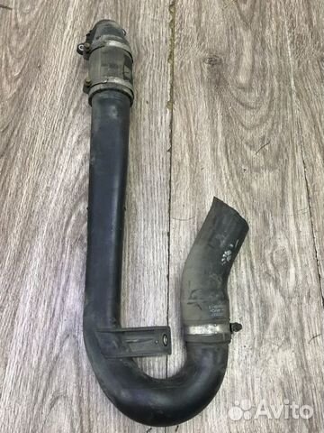 Патрубок интеркулера Opel Zafira B минивэн Z19DTH