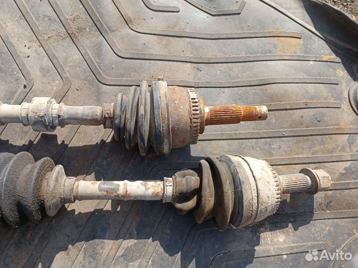 Привод Nissan maxima 32 2.0 МКПП