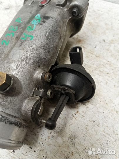 Дроссельная заслонка Ауди