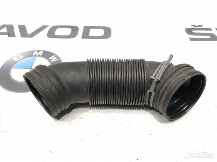 Патрубок воздушный Skoda Octavia A5 (1Z) 1.8 cdab