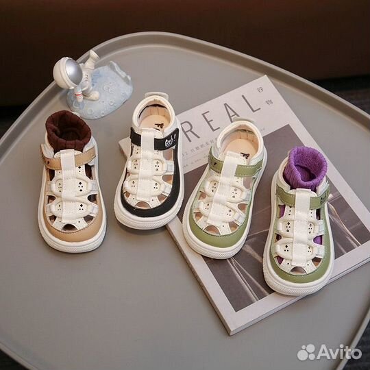 Сандали детские