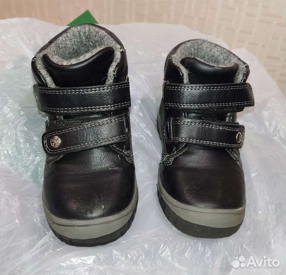 Ботинки демисезон 25 размер