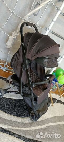 Прогулочная коляска yoya