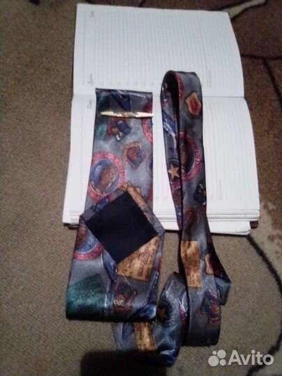 Галстук.Зажим для галстука