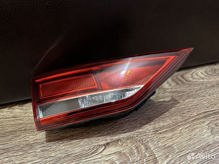 Задний фонарь (левый ) Audi A3 8v 2019