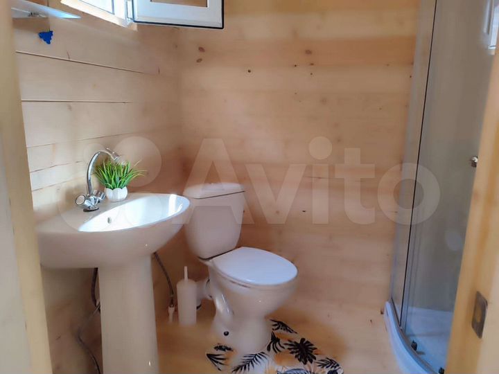 Дом 24 м² на участке 9 сот.