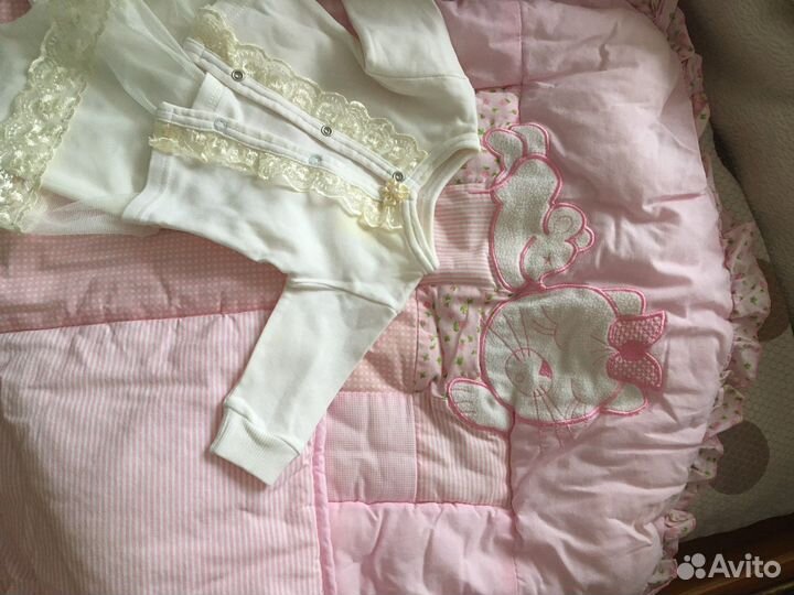 Бортики в детскую кроватку костюм на выписку