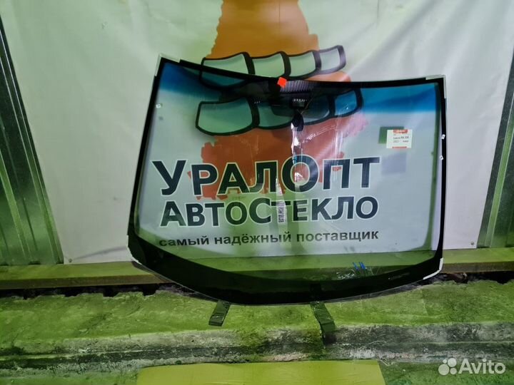 Лобовое стекло Chevrolet Cruze