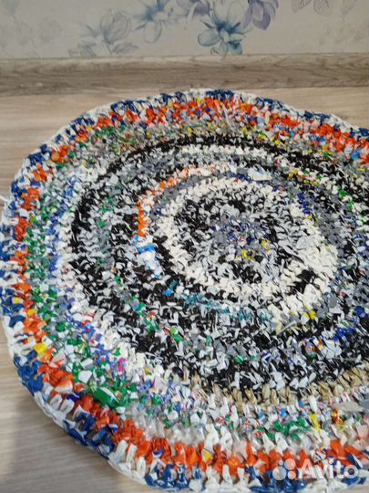 Коврик ручной работы