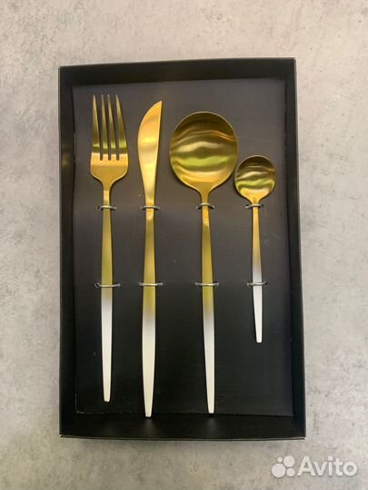 Столовые приборы