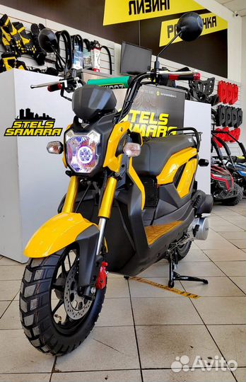 Скутер Vento Naked