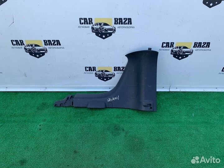 Обшивка багажника задняя правая R LADA Largus