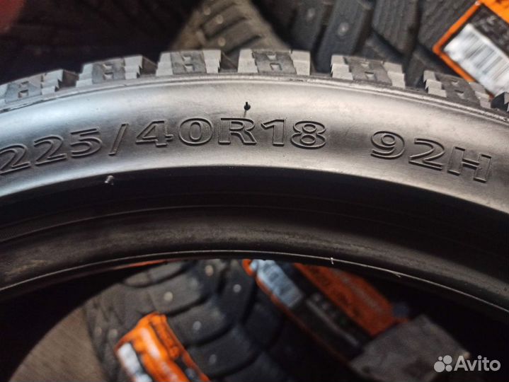 Pace Antarctica Ice 225/40 R18 92H