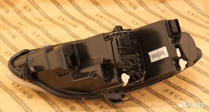 Фара левая seat leon 2 toledo 3 рест 09-12