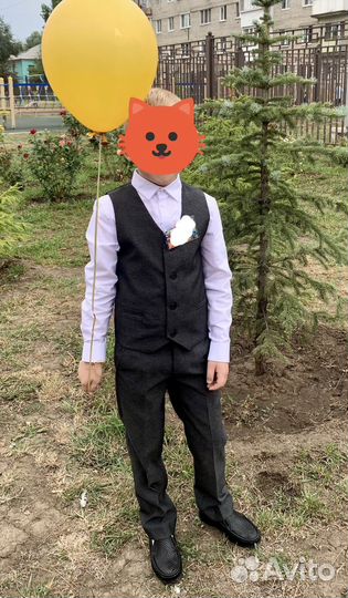 Форма школьная на мальчика 128-130