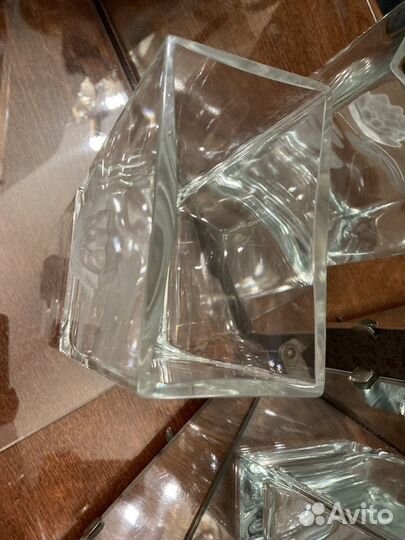 Ваза стеклянная