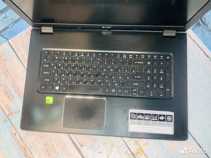 Acer Aspire E5 на core i5/940MX/RAM 8GB/SSD+HDD