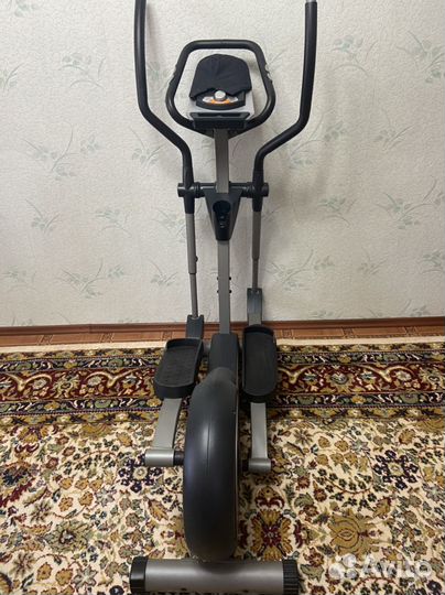 Эллиптический тренажер Aerofit e7000p