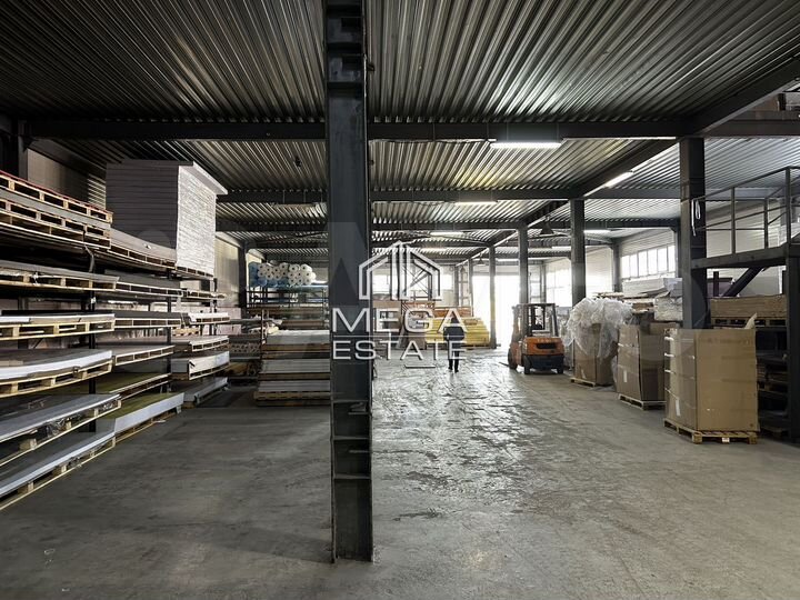 Склад, 1800 м²
