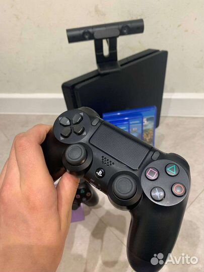Sony PS4 slim 1tb + ps camera 3+1