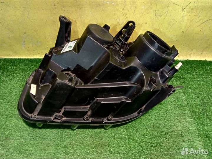 Фара правая Renault Duster 2015