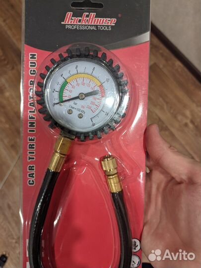 Манометр для измерения давления в шинах