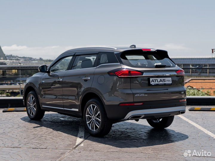Geely Atlas Pro 1.5 AMT, 2024