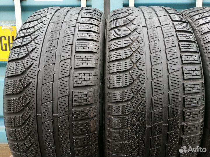 Pirelli P Zero Winter 245/45 R18 100V