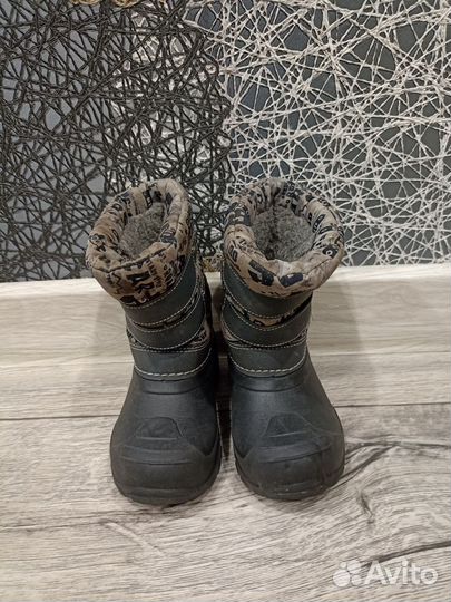 Резиновые сапоги