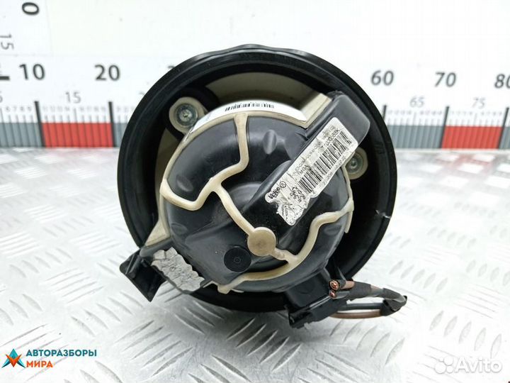 Моторчик печки Peugeot 308 T7 2009 6441Z7