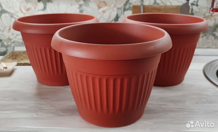 Горшок пластиковый 7,4л