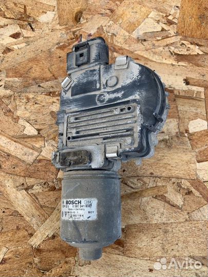 Мотор дворников Volkswagen Touareg 2003-2007