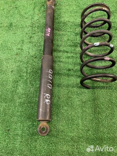 Амортизатор задний Honda Cr-V RM1 R20A 2012