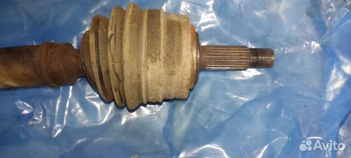 Привод (полуось) правого колёса на ваз 2115-2114