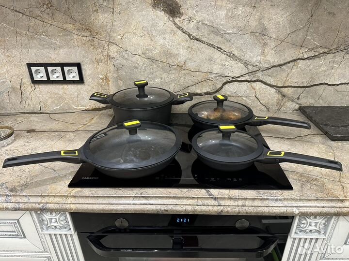 Сковорода 3шт и кастрюля Zanussi