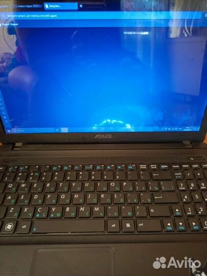 Ноутбук asus