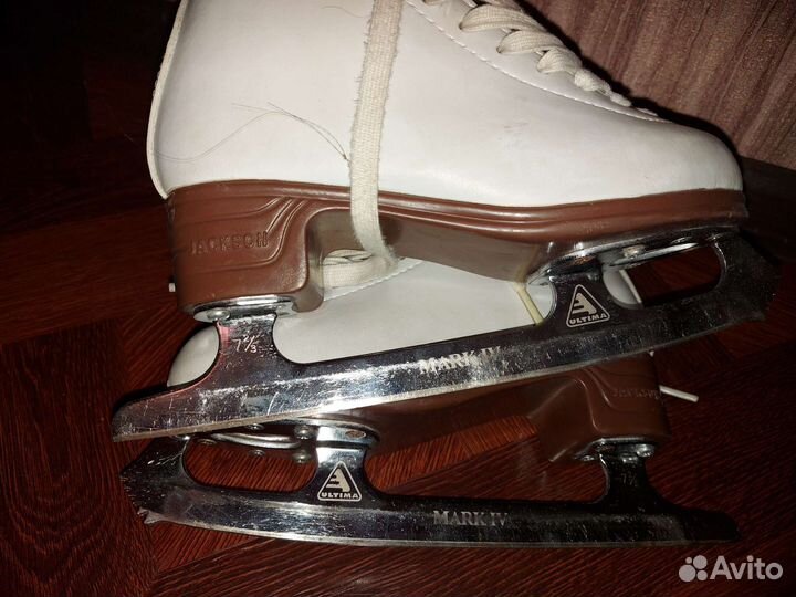 Фигурные коньки jackson artiste
