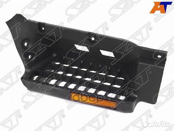 Подножка Isuzu ELF NMR 12- / ELF nprnqr 06-12