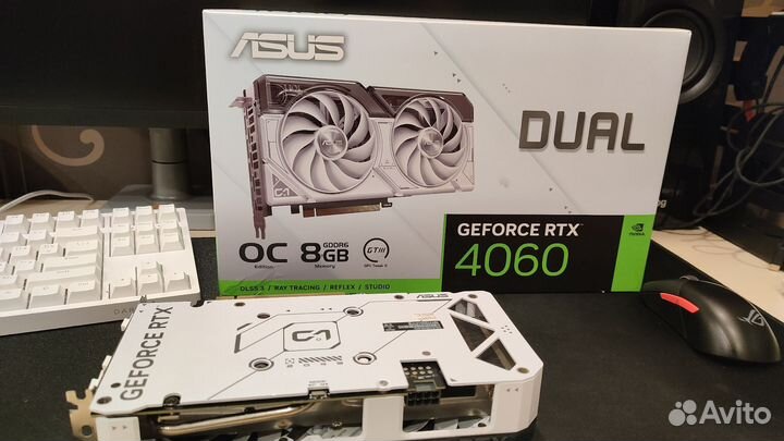 Asus GeForce rtx 4060 dual oc White