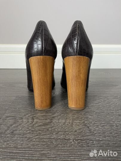 Туфли женские