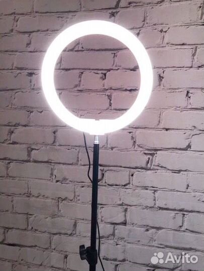 Кольцевая светодиодная лампа 32см