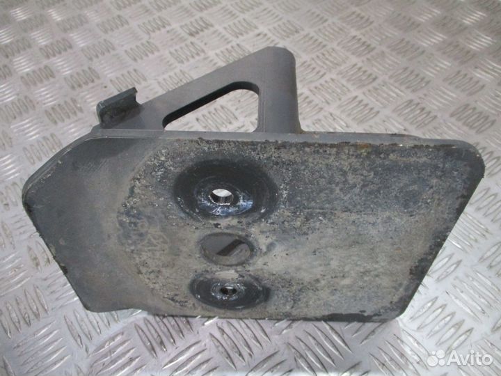 Кронштейн пневморессоры DAF 1977696