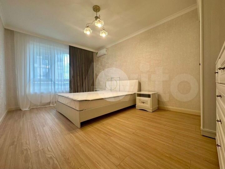 2-к. квартира, 63 м², 3/25 эт.