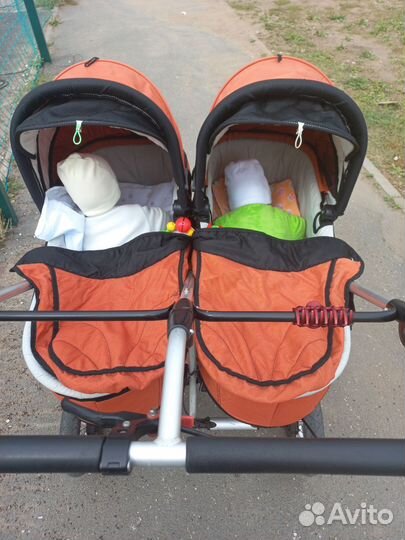 Коляска для двойни tfk