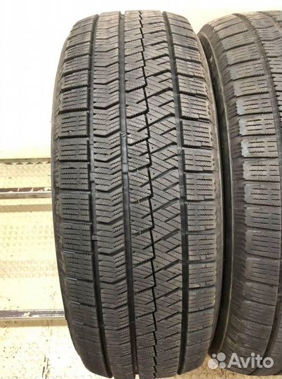 Bridgestone Blizzak VRX 205/60 R16 98W