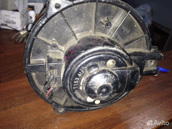 Мотор печки Toyota 1940007153