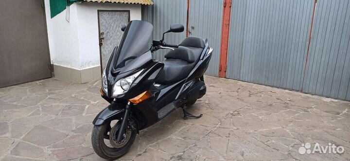 Макси скутер