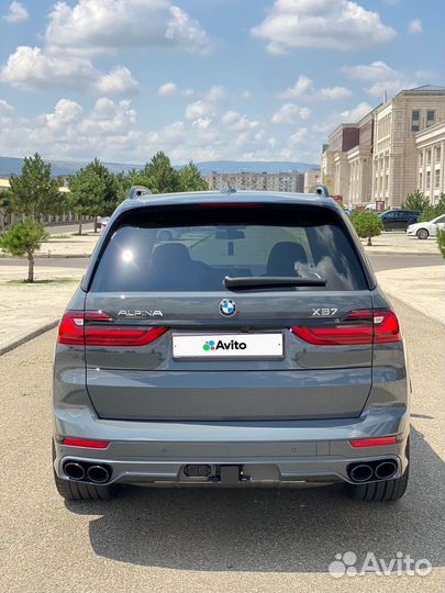 BMW X7 4.4 AT, 2022, 6 000 км