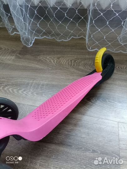 Самокат детский трехколесный