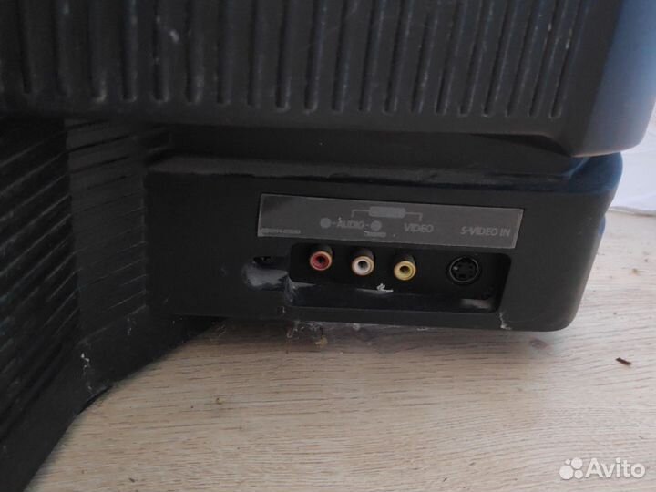 Телевизор samsung